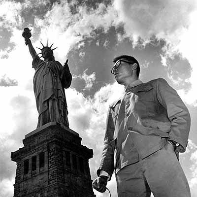 Tseng Kwong Chi, Statue of Liberty, New York