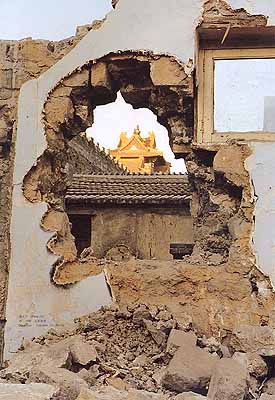 Zhang DaliDemolition, Forbidden City, 1998125A, photograph on linen, 150 x 100 cm