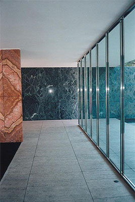 Günther Förg, Deutscher Pavillon, Barcelona, 1988, Archiv Günther Förg 