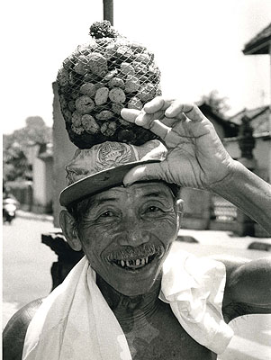 Bali. Fotografien 1929 und 2006