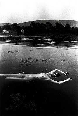 Floating Nude - 1969 - THE SOMNAMBULIST
