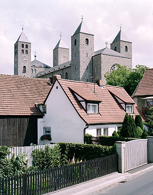 Klosterabtei Münsterschwarzach Münsterschwarzach bei Würzburg, 2003 Größter Sakralbau der Nationalsozialisten