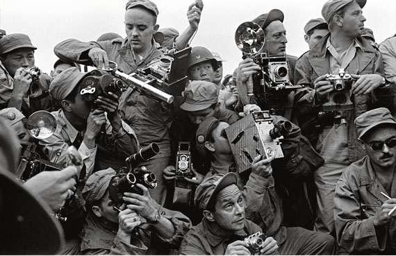 International Press photographers covering the Korean War. Kaesong, South Korea, 1952© Werner Bischof / Magnum Photos