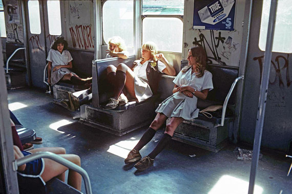 Willy Spiller, New York Subway 1981, Schoolgirls on the A Train to Far Rockaway, Queens, 1982© Willy Spiller, Courtesy BILDHALLE Zurich