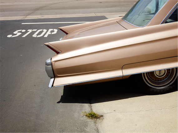 Josef Hoflehner : Tail Fin, Manhattan Beach, California 2014 – 110 x 150 cm – Edition 2/9 