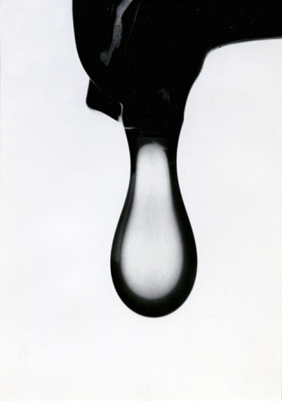 Peter Keetman, Wassertropfen, ca. 1953, Gelatin silver print, 24.3 x 18 cm© Galerie Julian Sander
