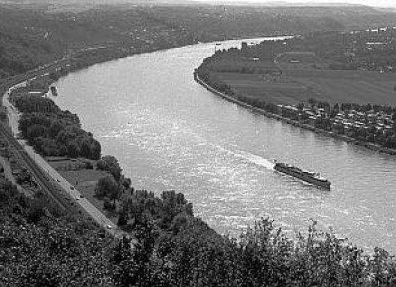Blick von der Erpeler Ley auf den Rhein, 2014
© Gerhard Fleischer
