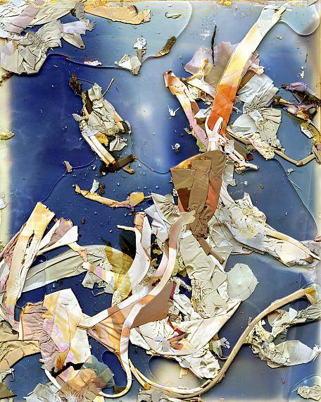 Daisuke YokotaUntitled, 2019archival pigment print on cottonpaper, 180 x 144 cm in edition of 2 + 2 artist’s proof© Daisuke Yokota