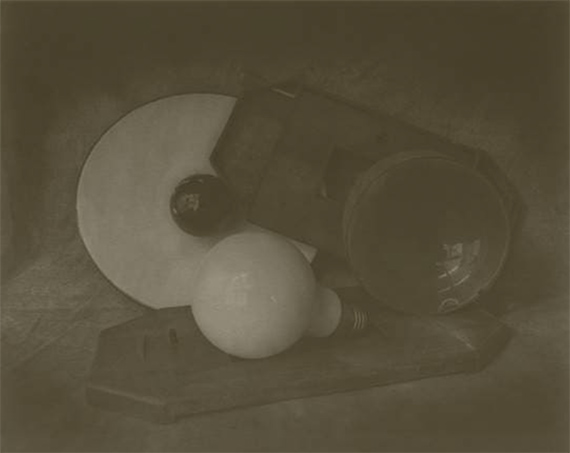 Sergio Scabar, Silenzi di luce. Memorie di cose fotografiche n.3, 2007, 32 x 41 cm. Stampa alchemica ai sali d'argento su carta baritata, esemplare unico, collezione privata