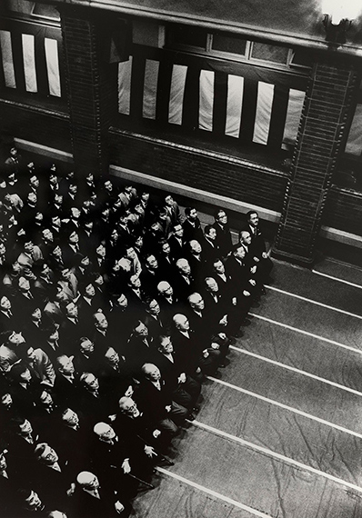 Ishiuchi Miyako, Untitled from Suidobashi, 1982, 
vintage silver gelatin print. 
Courtesy of Michael Hoppen Gallery and Independent.