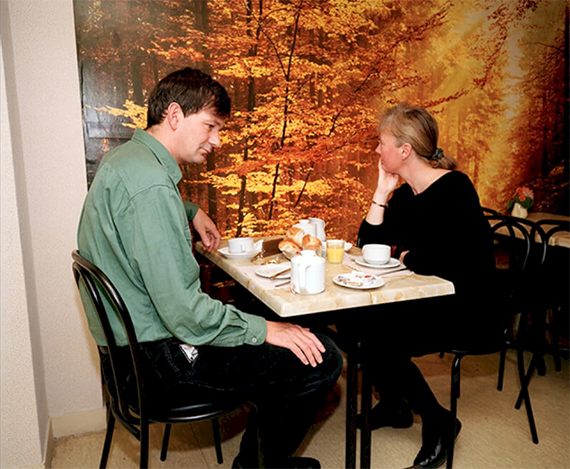 Martin Parr, France, Paris, From ‘Bored Couples’, 1992, © Martin Parr / Magnum Photos
