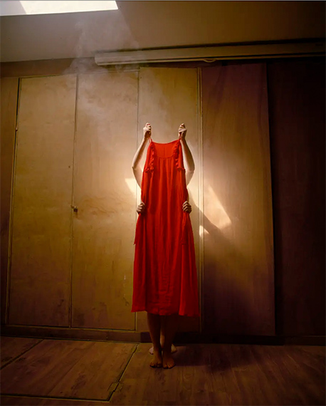 Amak Mahmoodian One Hundred and Twenty Minutes, 2019-2024. Courtesy of the artist