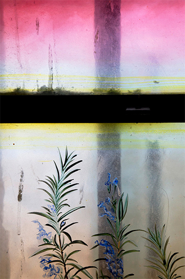 Jessica Backhaus: Timeless, aus der Serie »Once, still and forever«, 2012 © Jessica Backhaus, 2026, courtesy of Robert Morat Galerie