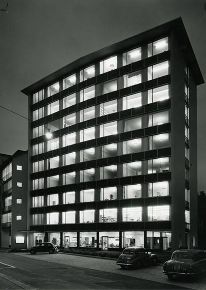 Geschäftshaus zur Bastei von Werner Stücheli
Foto: Anndré Melchior, 1956