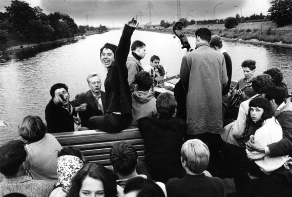 Will McBride, Riverboat, Berlin im Aufbruch, Fotografien 1956-1963 © Will McBride
