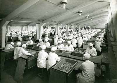Rauchzeichen. Das historische Fotoarchiv der Reemtsma Cigarettenfabriken