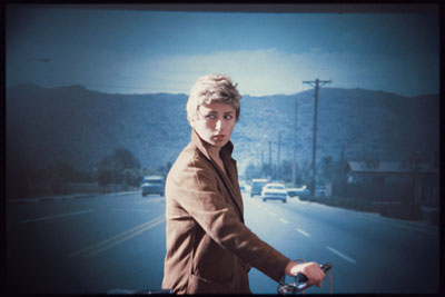Untitled #66, 1980, Farbfoto, Auflage 5, 40,6 x 61 cm Privatsammlung, © Cindy Sherman