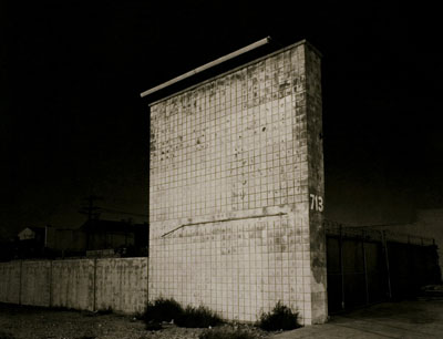 713 n. victory blvd., 2008, platinum palladium print16 x 20 inches, edition of 1021 x 26 inches, edition of 5