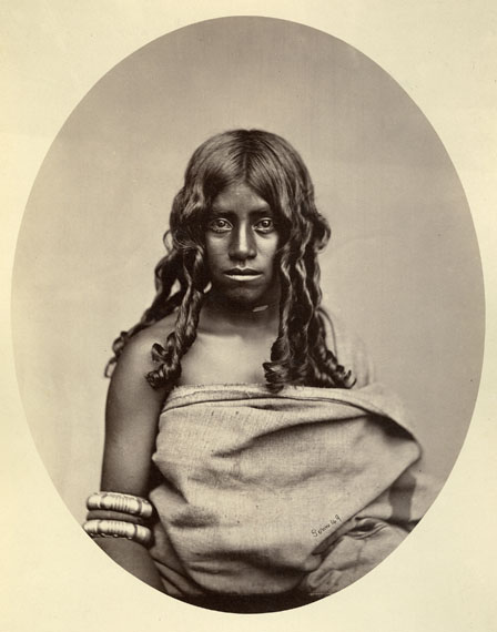 Albert Thomas Watson Penn: Toda-Woman, 1870-80, Albumen Print © Staatliche Museen zu Berlin, Ethnologisches Museum